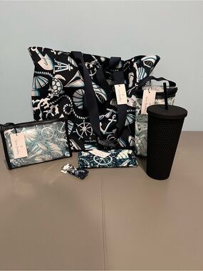 NWT Vera Bradley Shore Enough Tote & Accessory Set